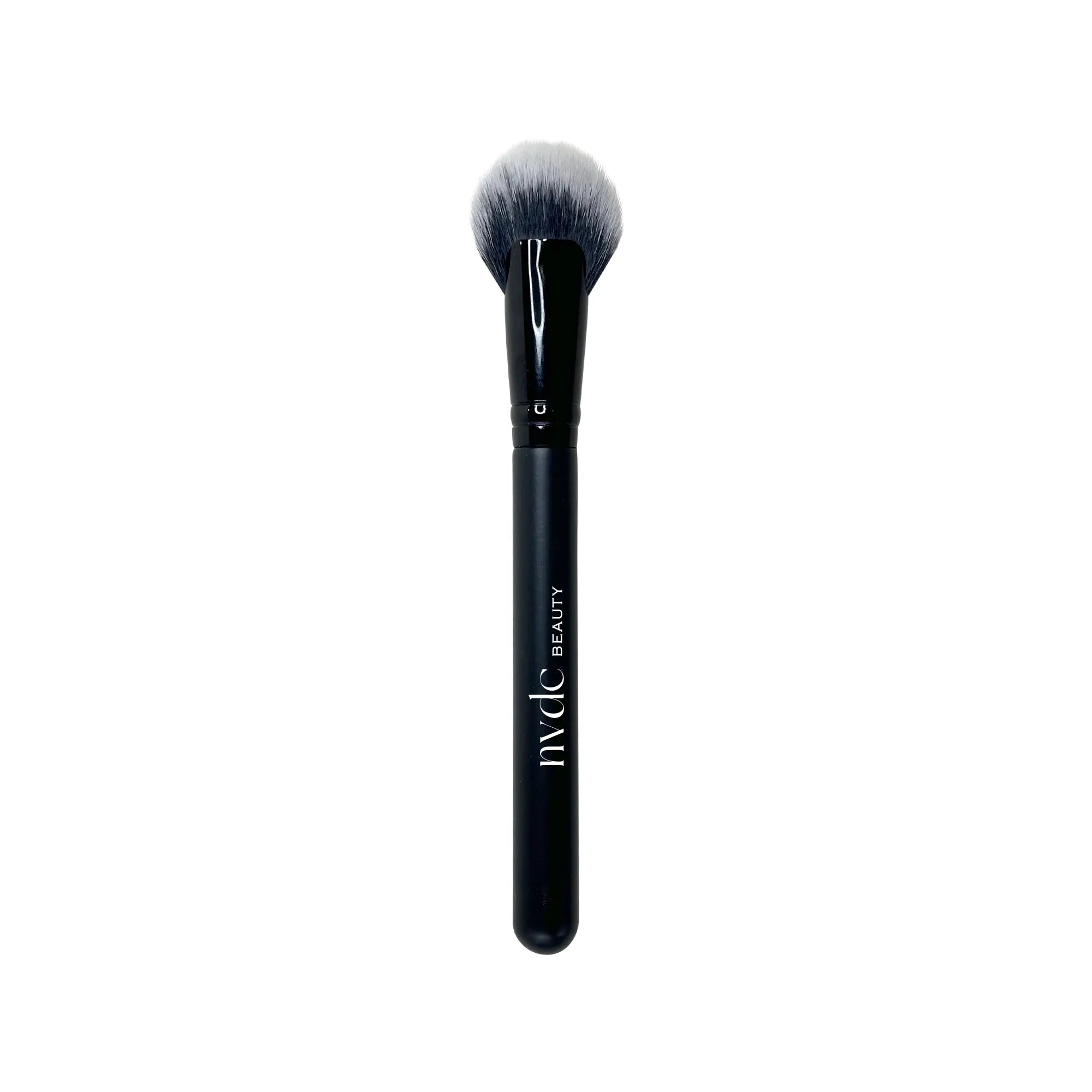 Cheek Fan Brush – Hypoallergenic Synthetic Hair, 8 g