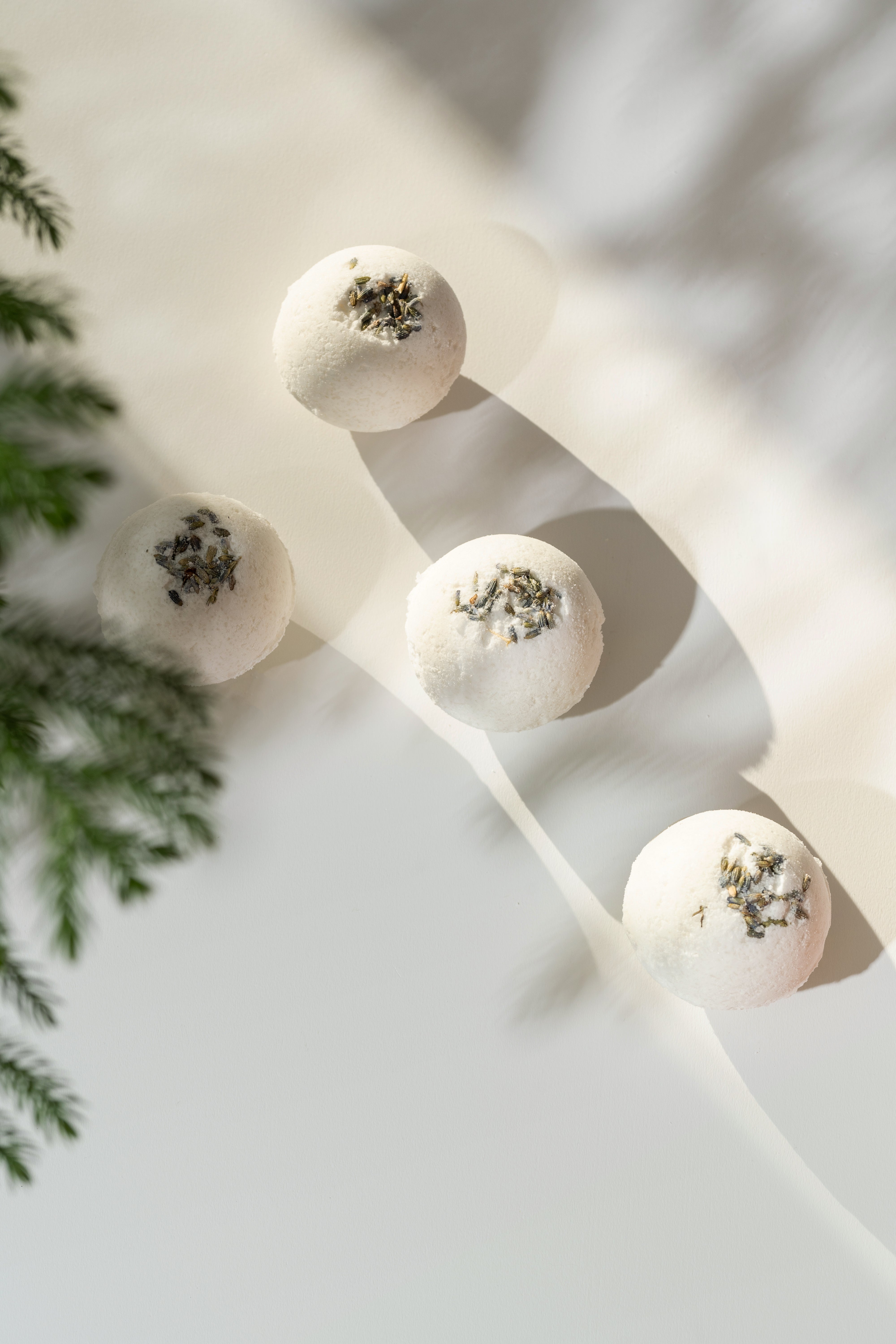 Bombe de Bain Menthe Poivrée & Eucalyptus – Vegan Bath Bomb