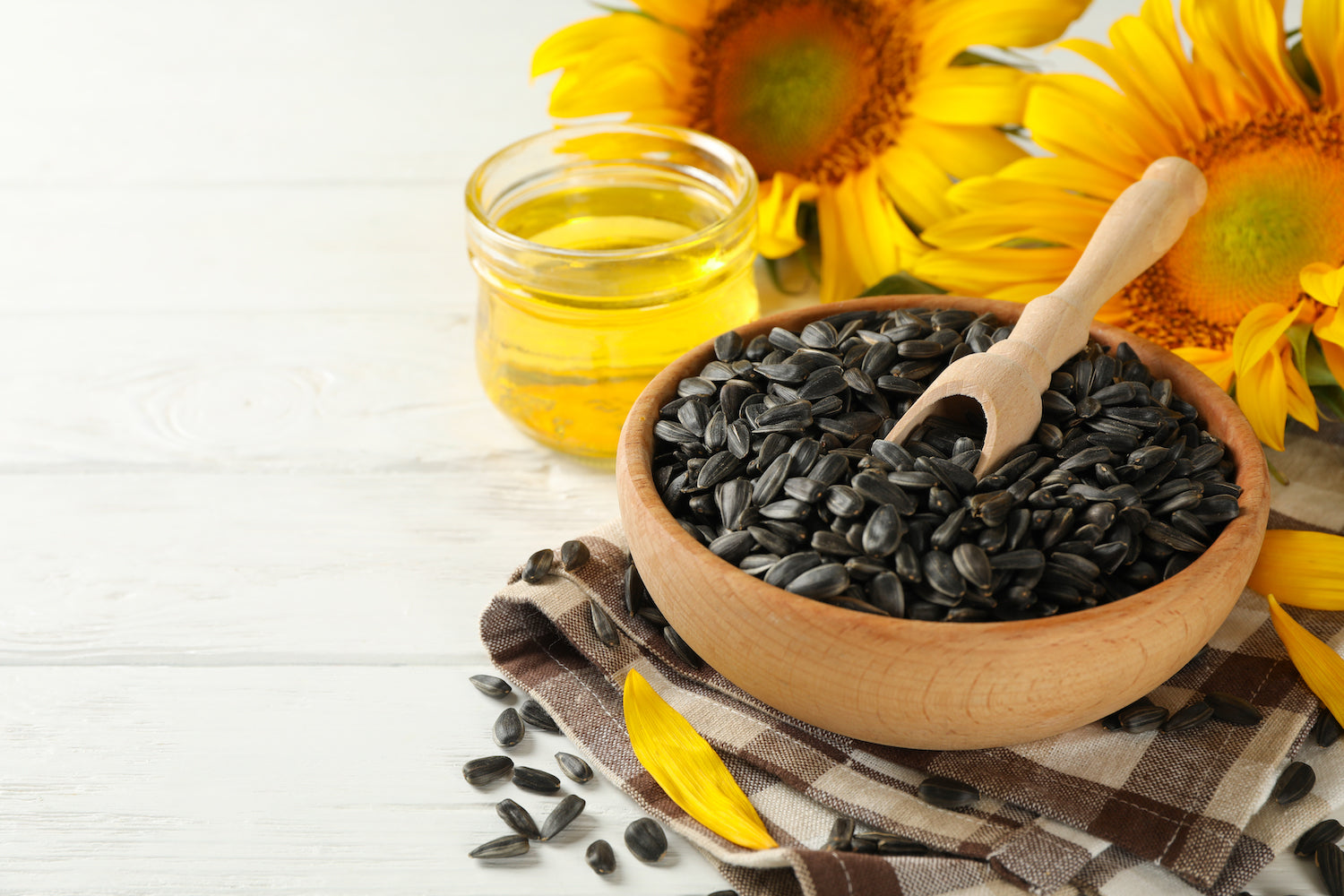 Plant Therapy Restore + Renew Roll-On Eye & Lip Elixir – Mature & Sensitive Skin