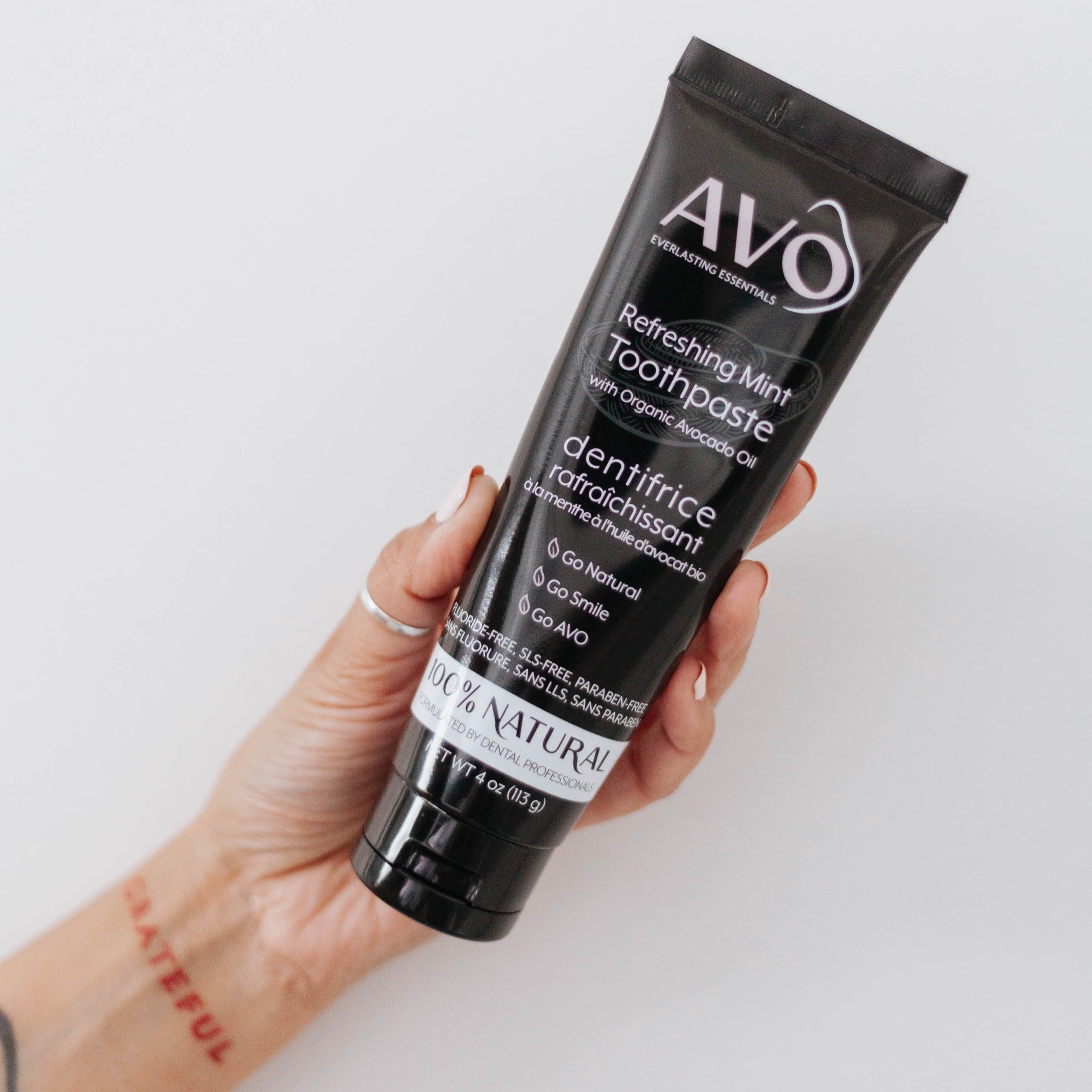 Refreshing Mint Toothpaste with Organic Avocado Oil