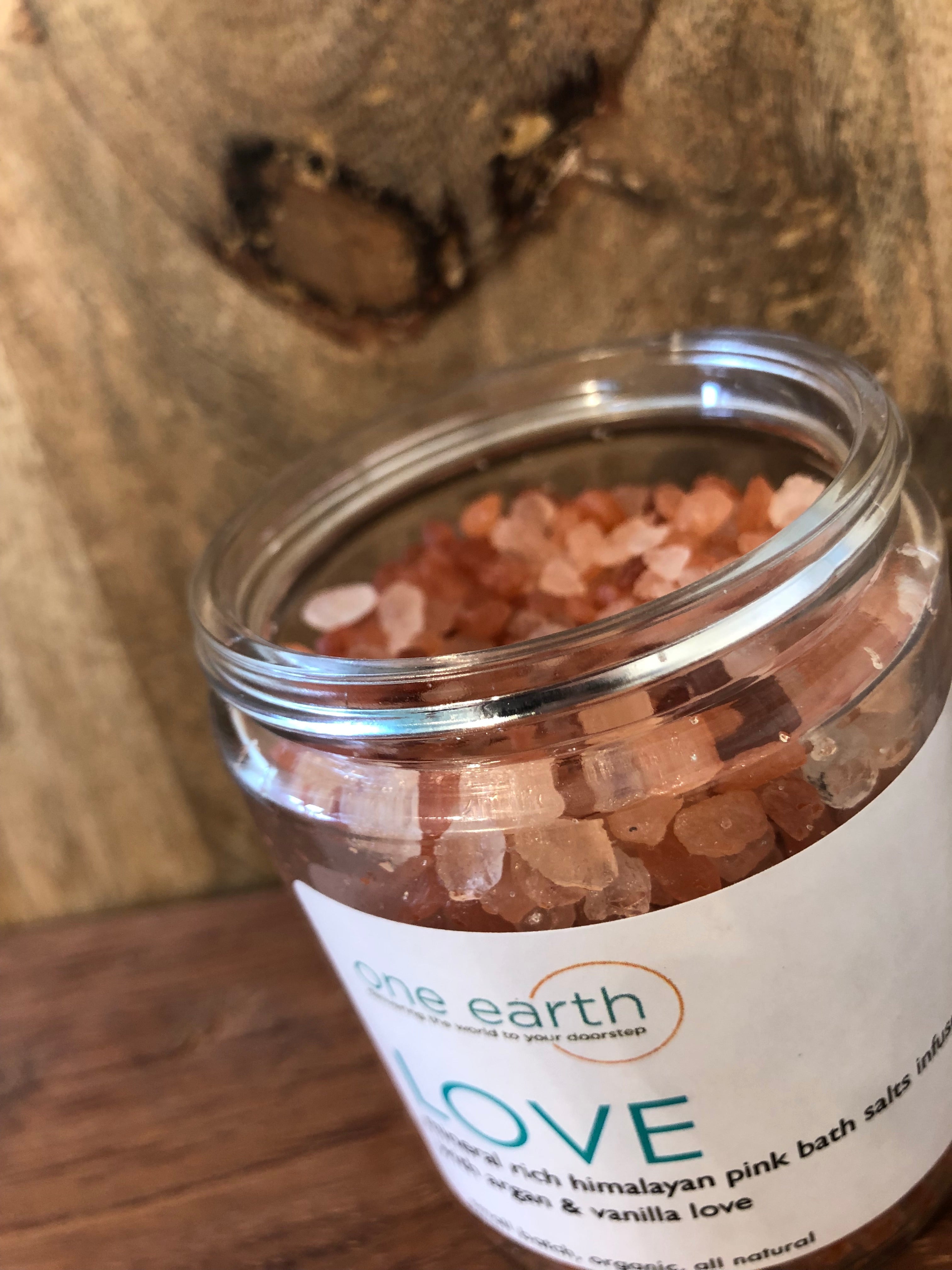 Argan Oil Bath Salt Soak – Vanilla Aromatherapy Blend with Himalayan Pink Salt & Hydrating Argan Oil, 8 oz