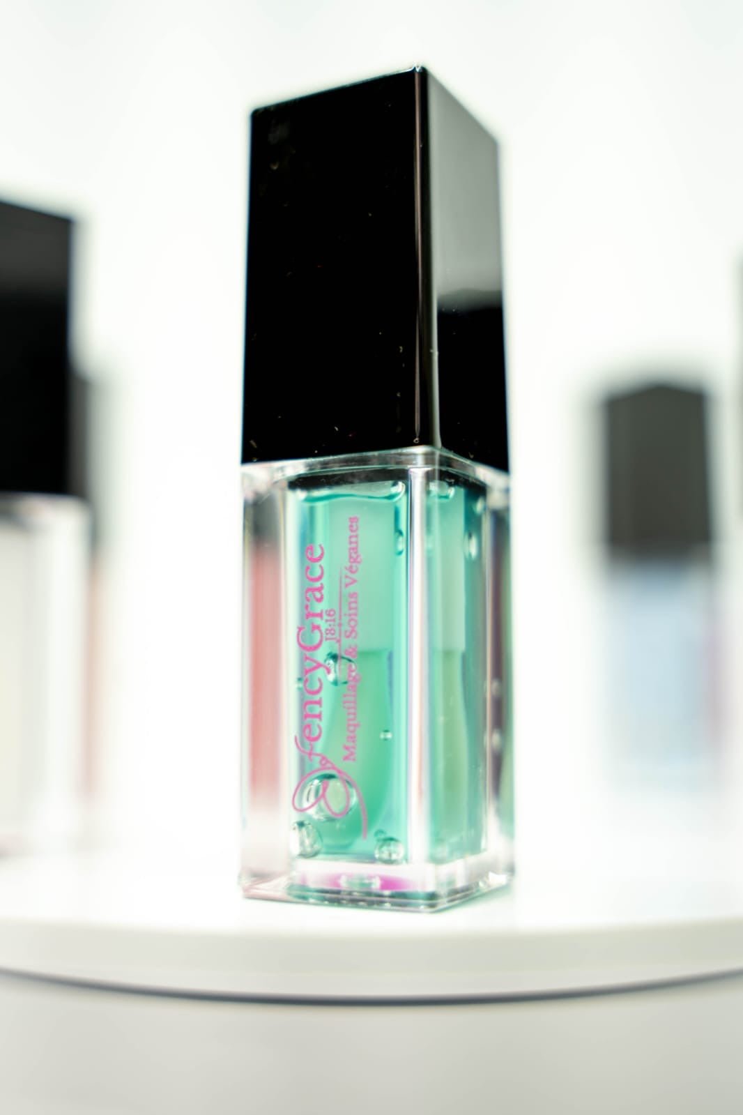 FencyGrace Lip Plumper Gloss Shimmer – Vegan, Hydrating & Shimmering