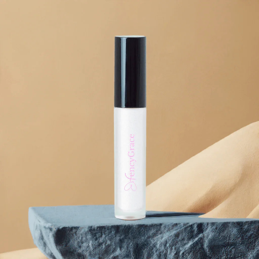 FencyGrace Lip Gloss – Glam, Intense Shine & Comfortable Wear