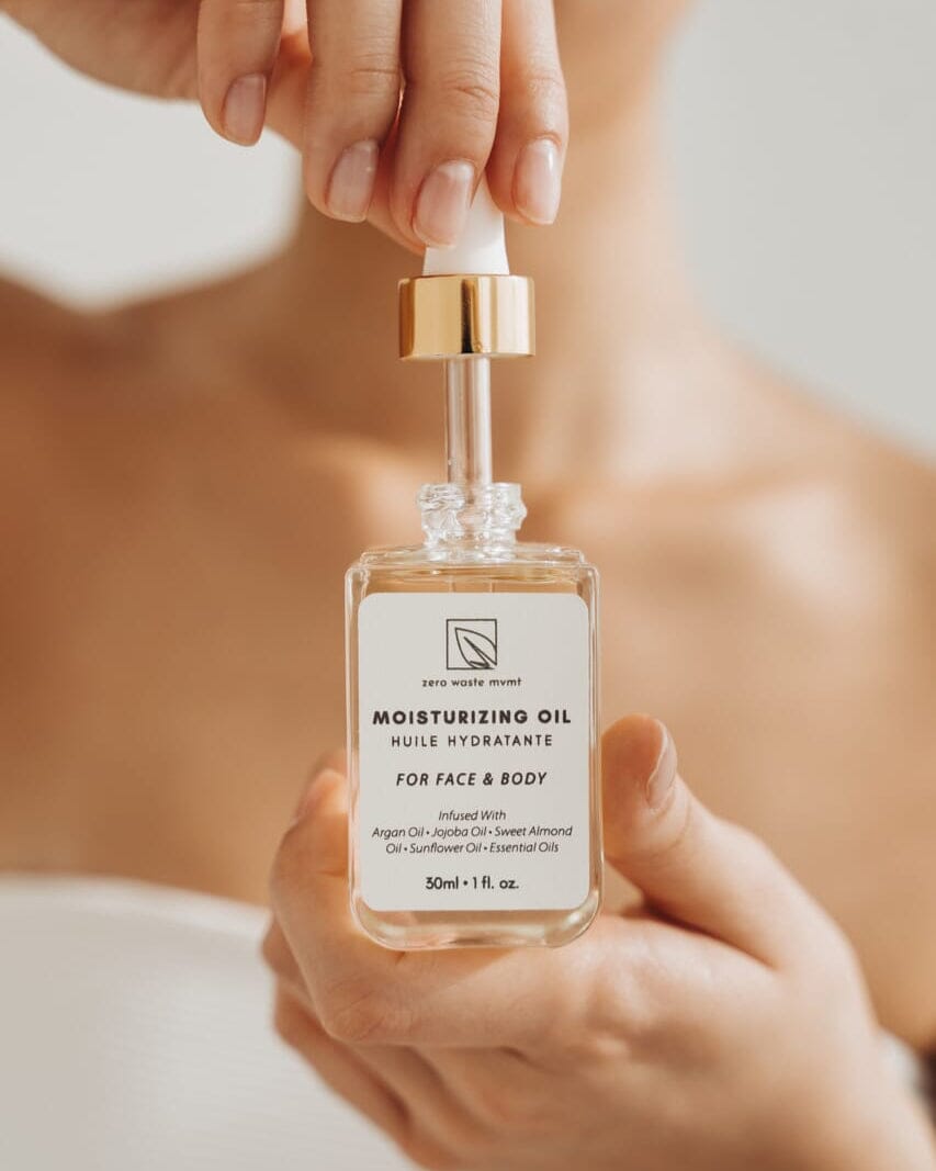 Moisturizing Oil – Botanical Blend for Deep Hydration & Radiant Skin