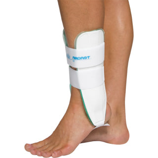 Aircast Ankle Training Brace – Lightweight Support for Sports & Recovery