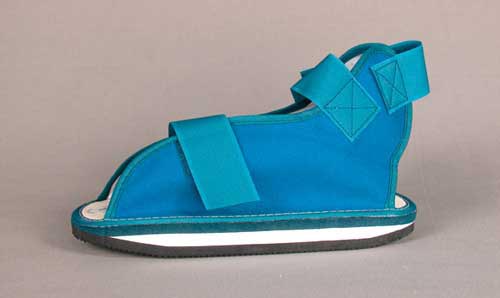 Cast Boot Open Toe Small – Lightweight, Adjustable, Durable Support
