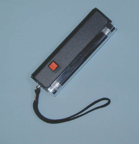 U.V. Woods Lamp Cordless Battery Operated – Portable Skin & Surface Analysis
