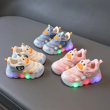 Newborn Baby Shoes with Lights: Breathable Mesh Soft-Sole Baby Walking Shoes, Children's Sports Luminescent Shoes for Boys