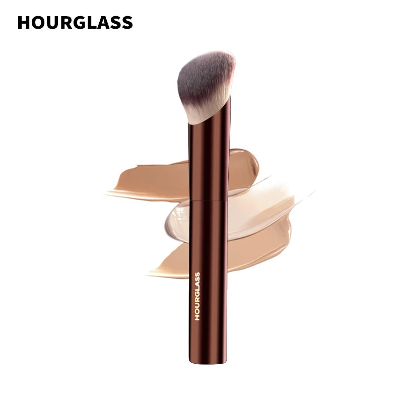 Hourglass Makeup Brush- No.21 Ambient Soft Glow Foundation Brush Face Brush