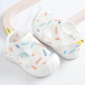 Breathable Air Mesh Baby Sandals for Summer: Unisex Casual Shoes for 1-4T, Anti-Slip Soft Sole First Walkers, Lightweight Infant Shoes