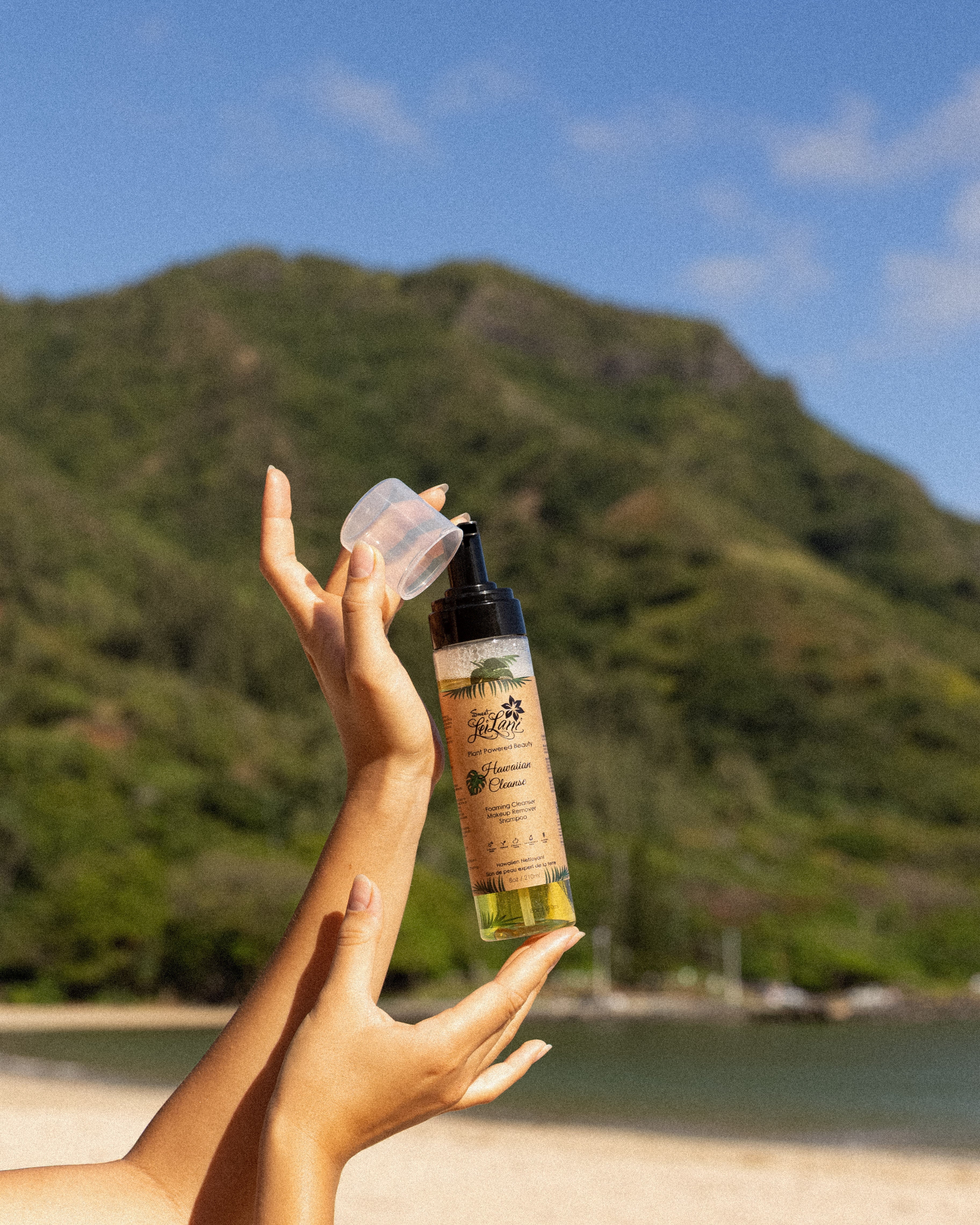 Earth's Expert Skincare Hawaiian Cleanser – Multi-Purpose Foaming Cleanser for Face, Body & Hair, 8 fl. oz