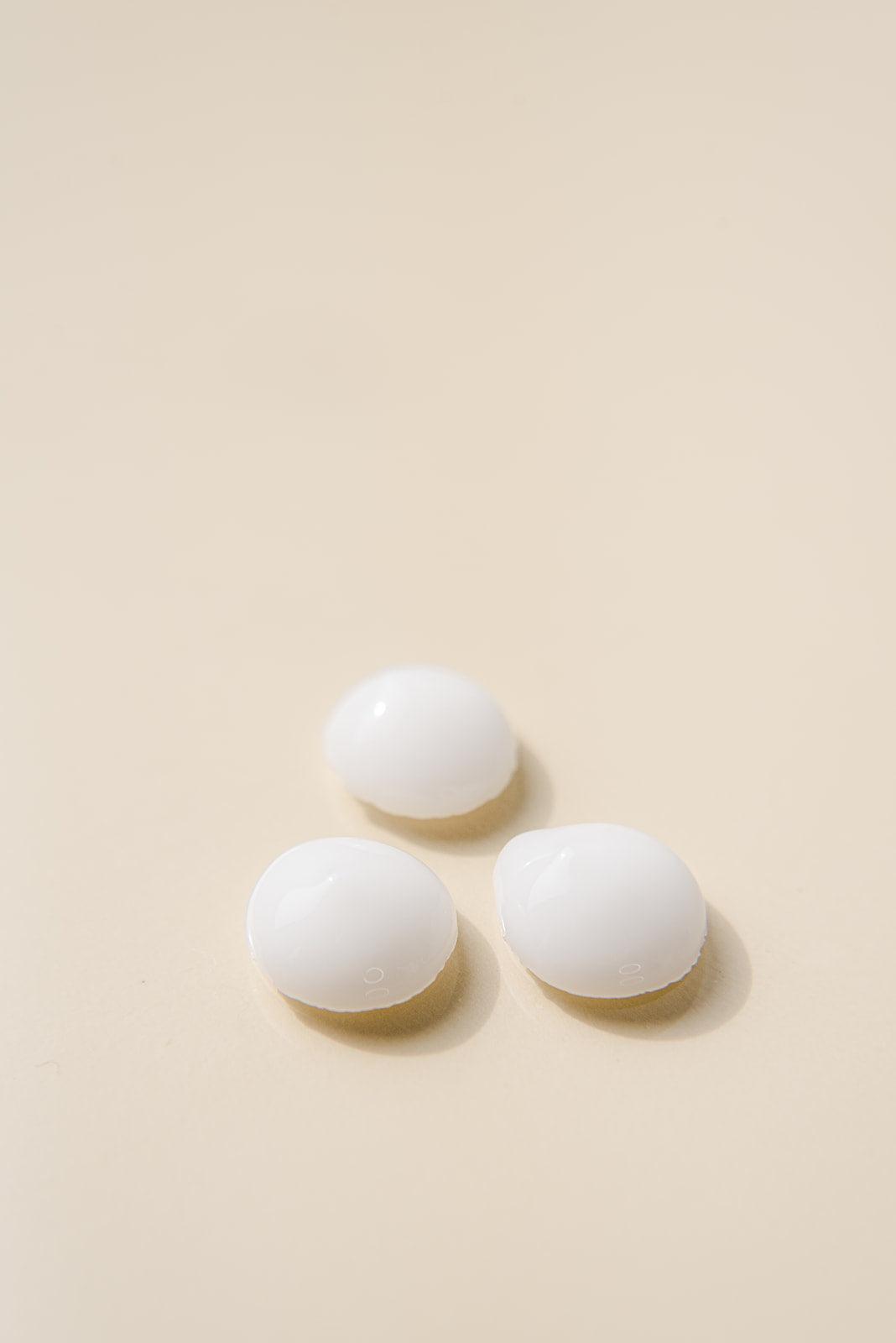 Firming Eye Cream – Hydrating & Lifting Eye Treatment