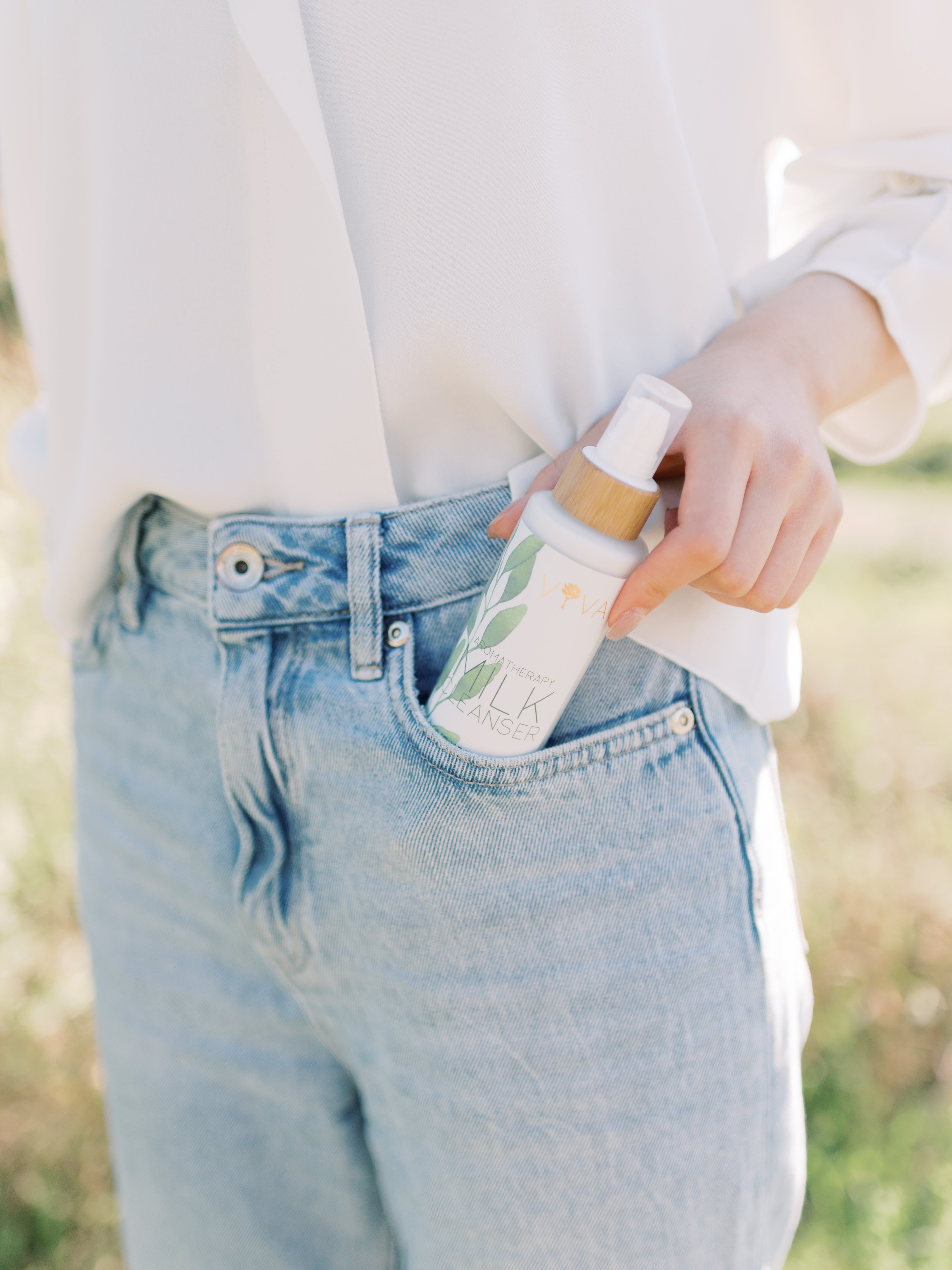 Aromatherapy Milk Cleanser Travel Size Gentle Face Cleanser for Dry & Sensitive Skin