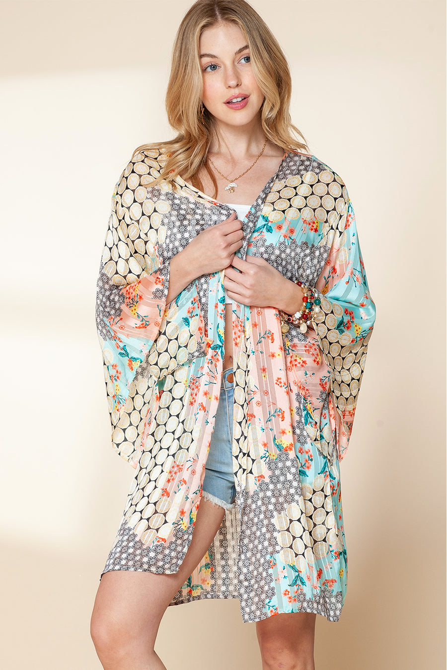 Multicolor Boho Floral Open Front Half Sleeve Kimono Stylish Layering Piece for Bohemian Chic Look