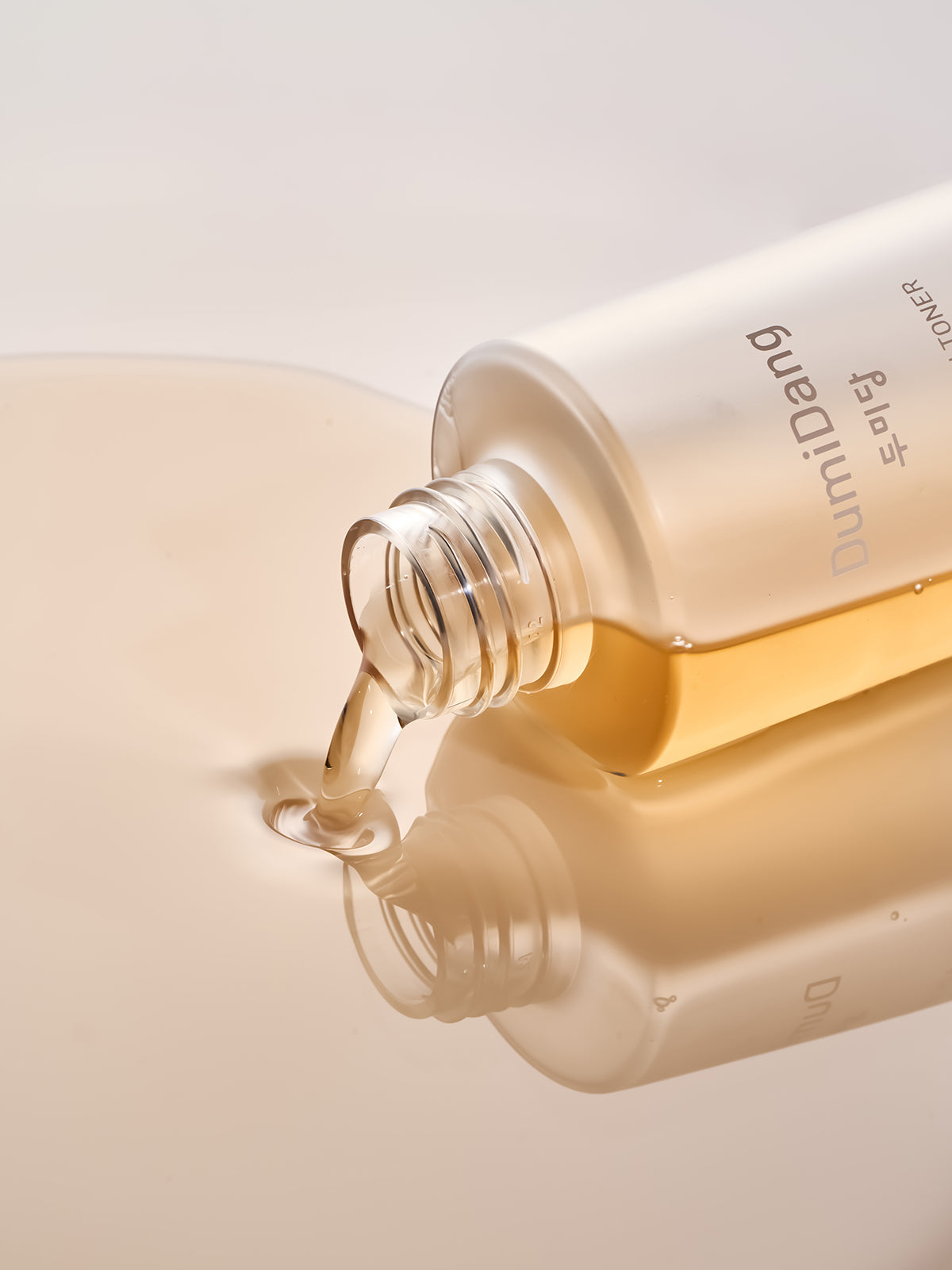 DumiDang Black Bean Essence Toner (200mL) | Elasticity-Boosting & Hydrating Toner