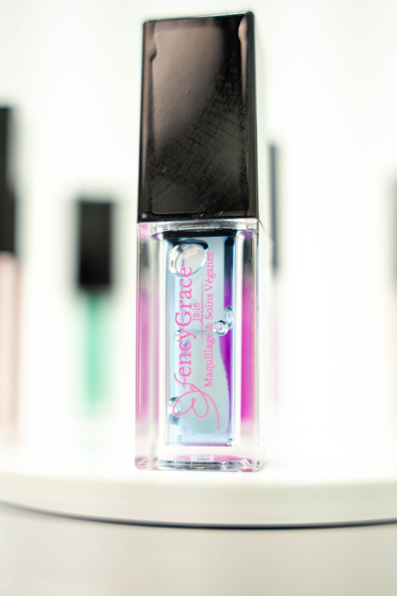 FencyGrace Lip Plumper Gloss Shimmer – Vegan, Hydrating & Shimmering